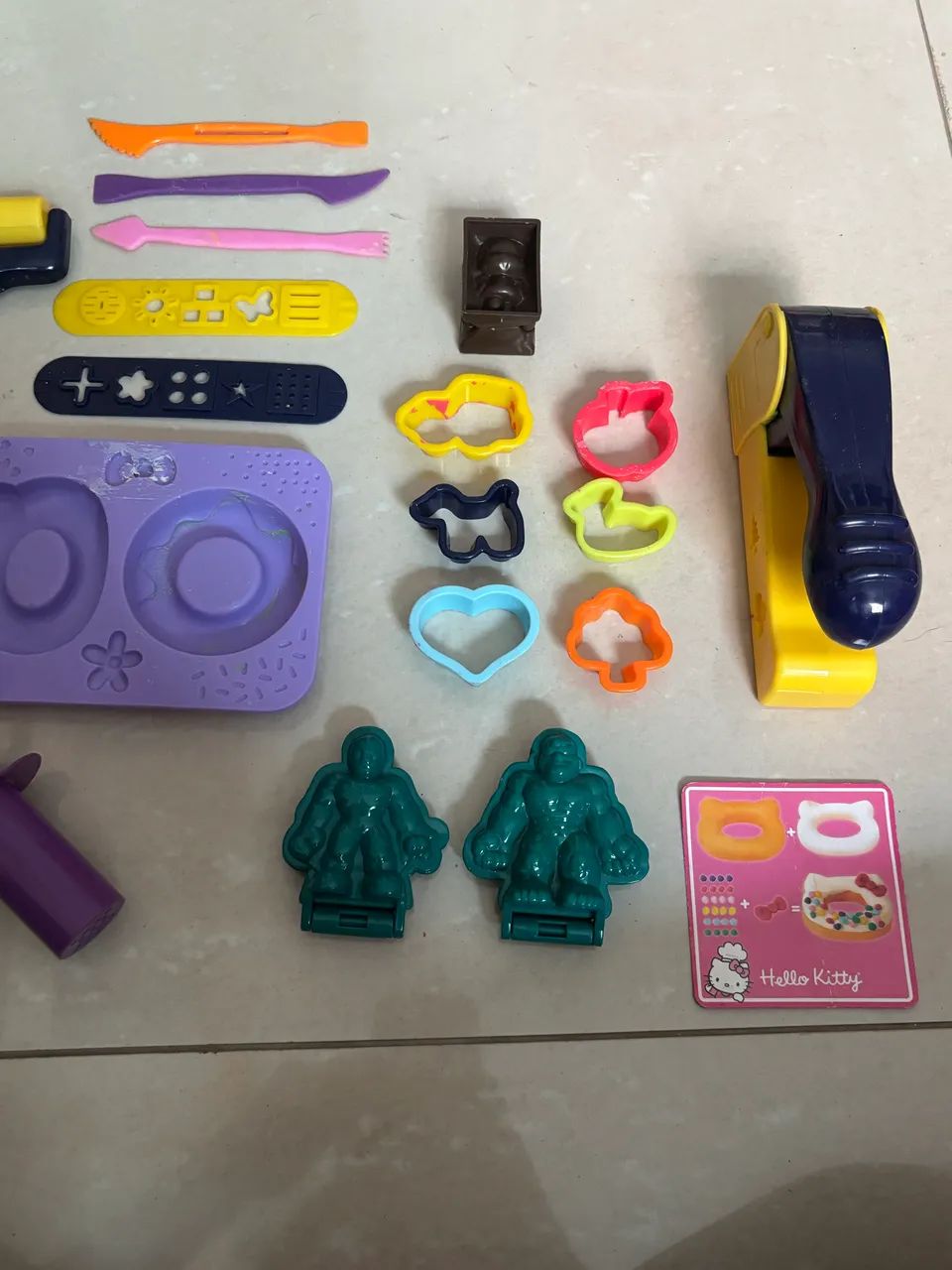 molde para massinha de modelar - Foto 3