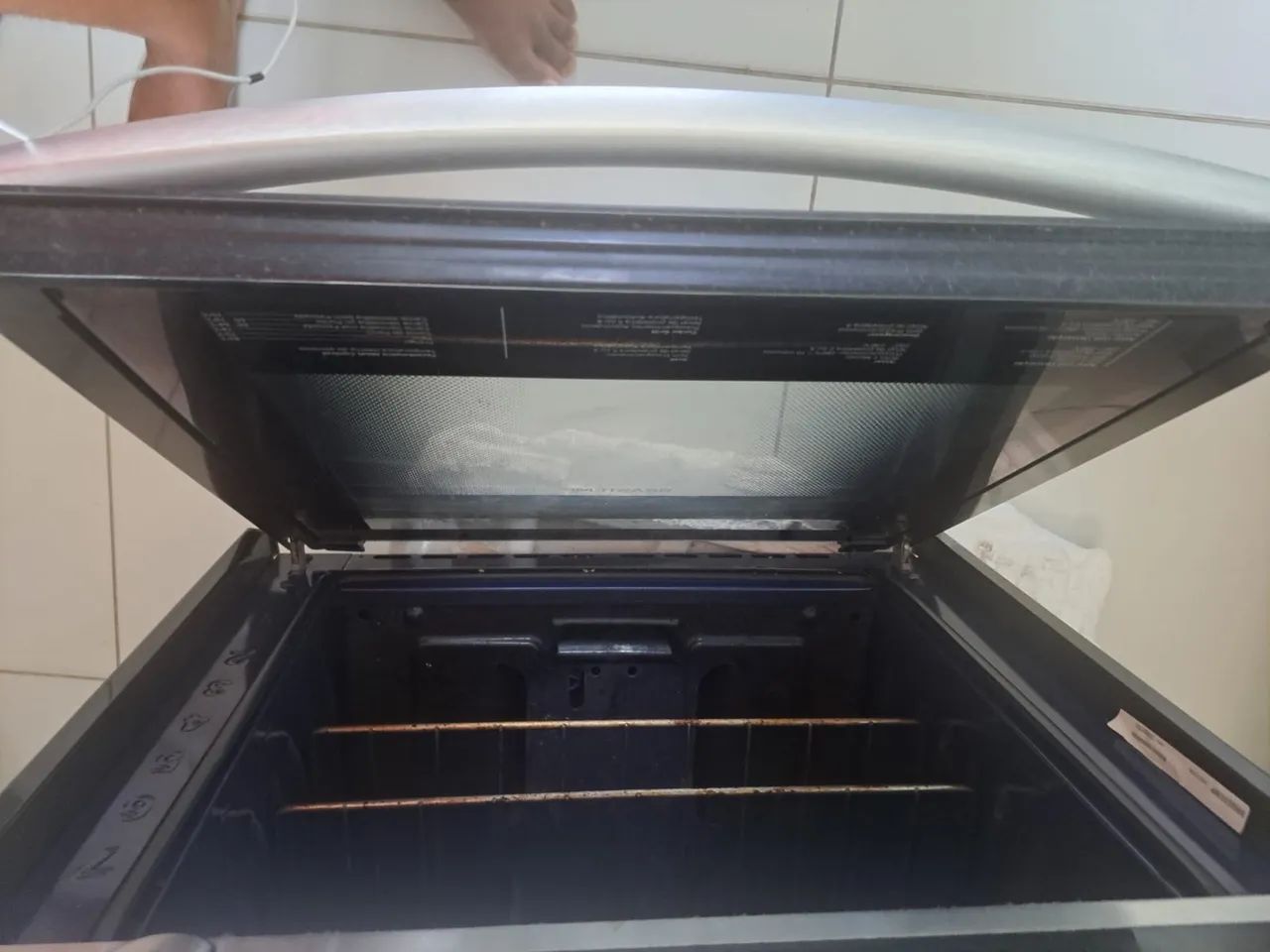 Forno de Embutir Brastemp Inox a Gás - 84 Litros - Foto 2