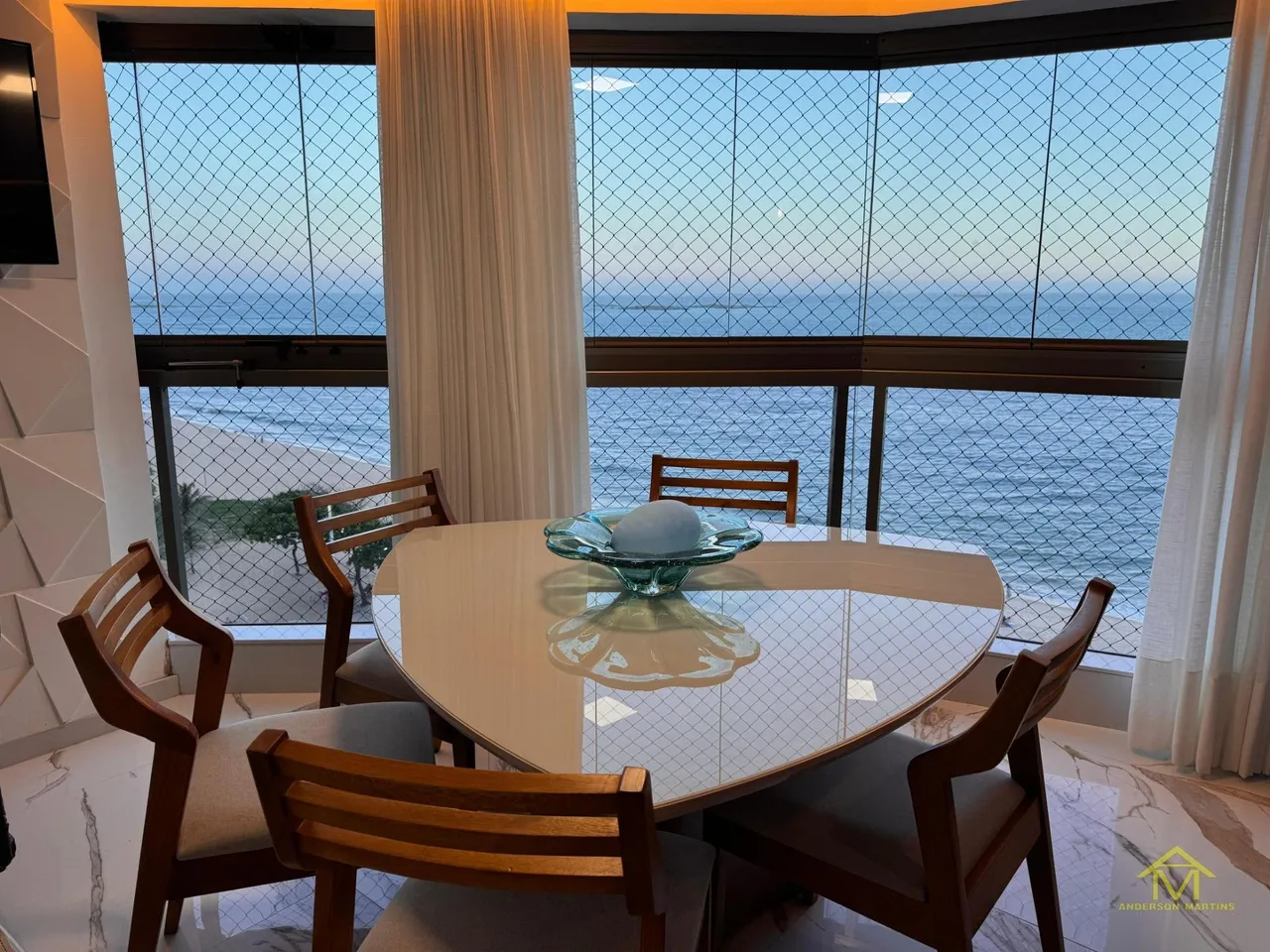 Apartamento em Praia de Itaparica - Vila Velha, ES