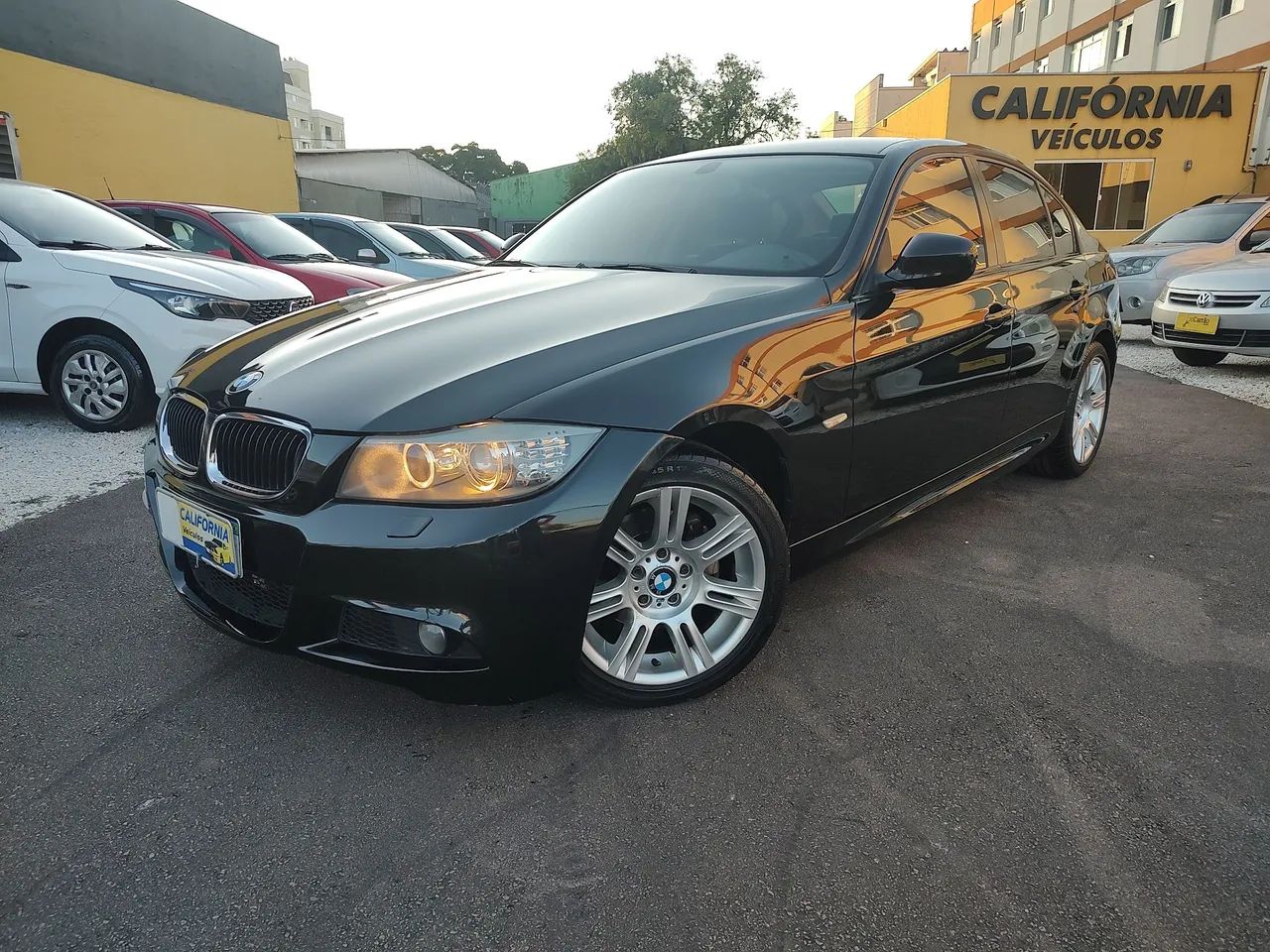 318i 