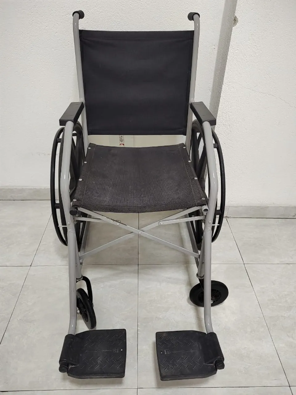 Cadeira de Rodas Manual