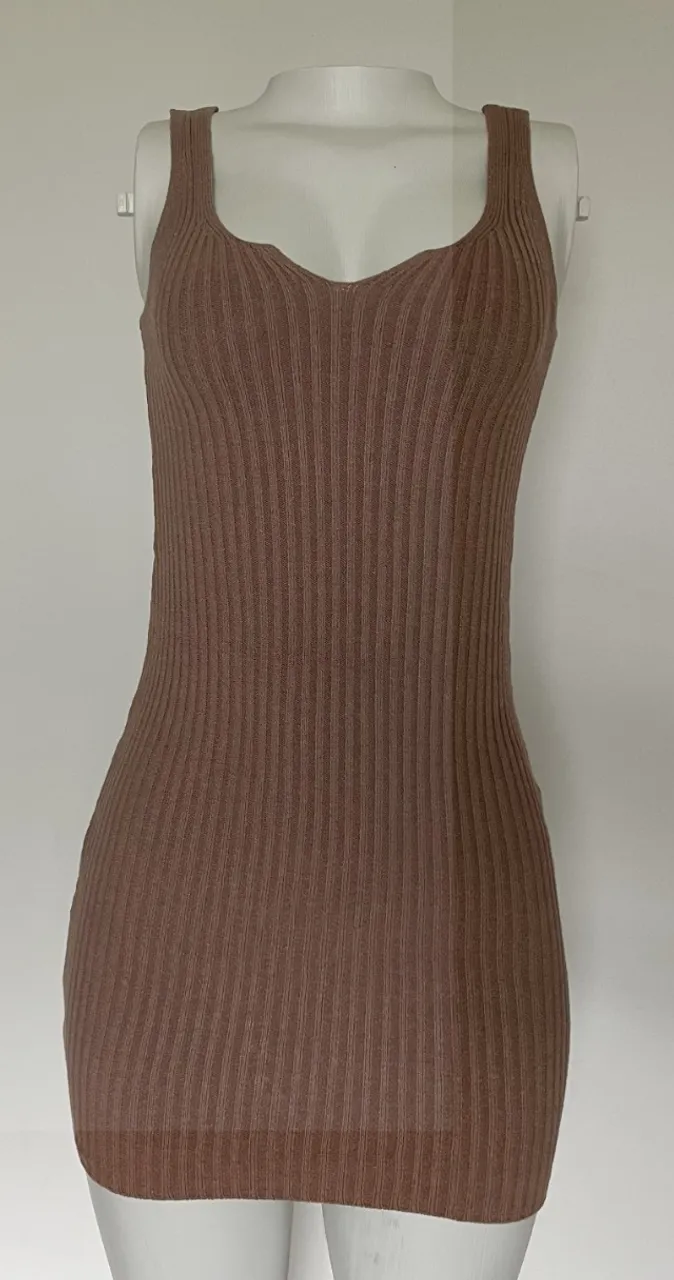 Vestido tricô