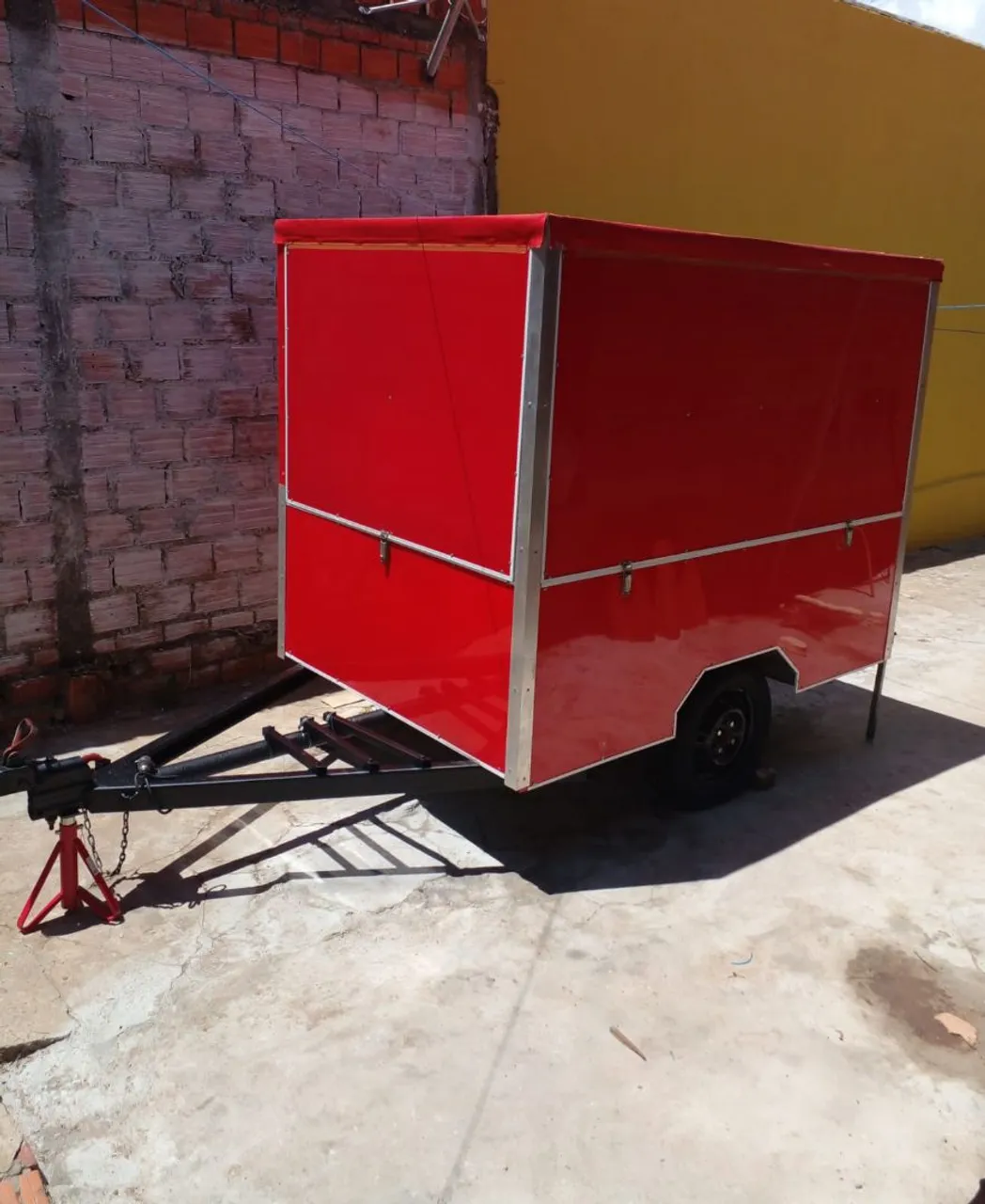 Treiller em acm e inox