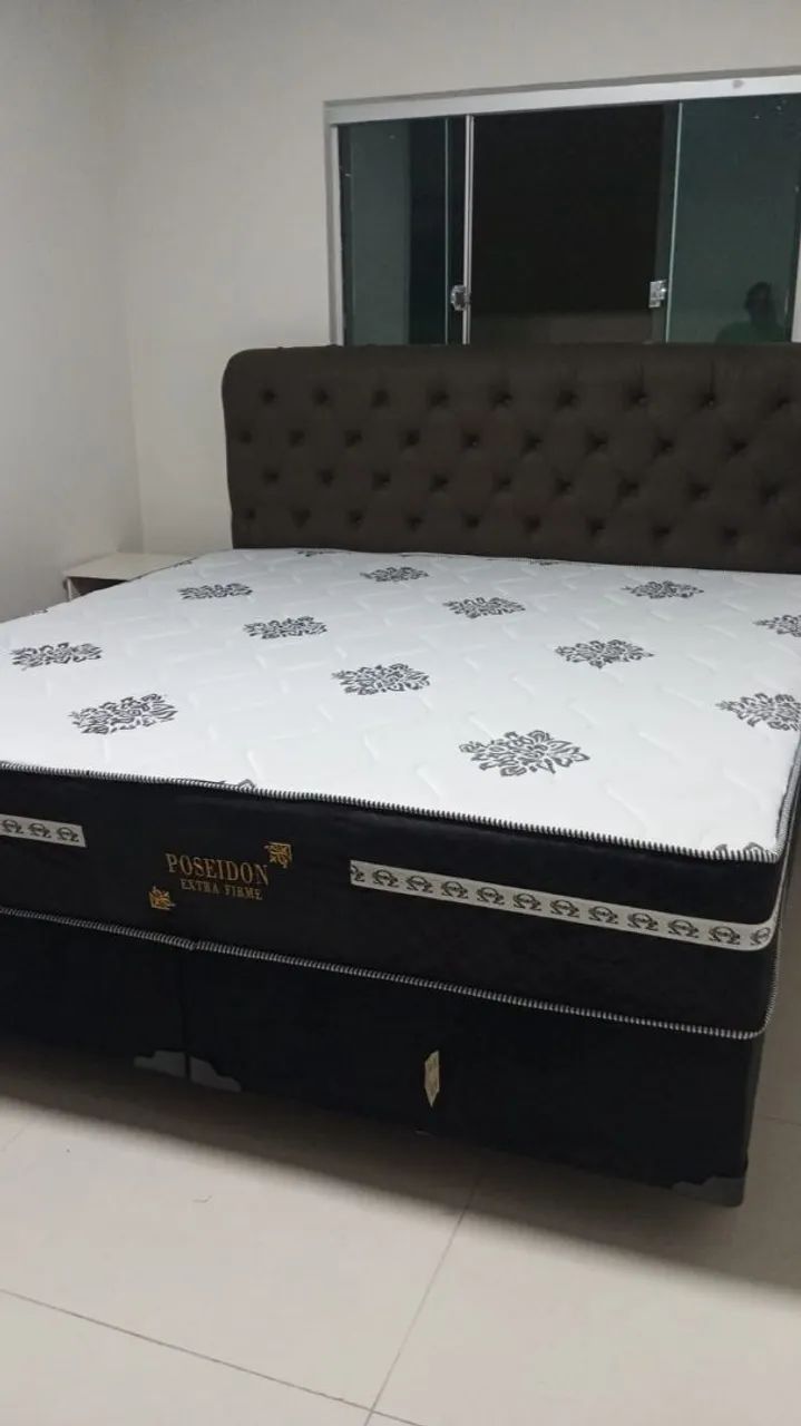 Cama Super King com colchão Poseidon Extra firme