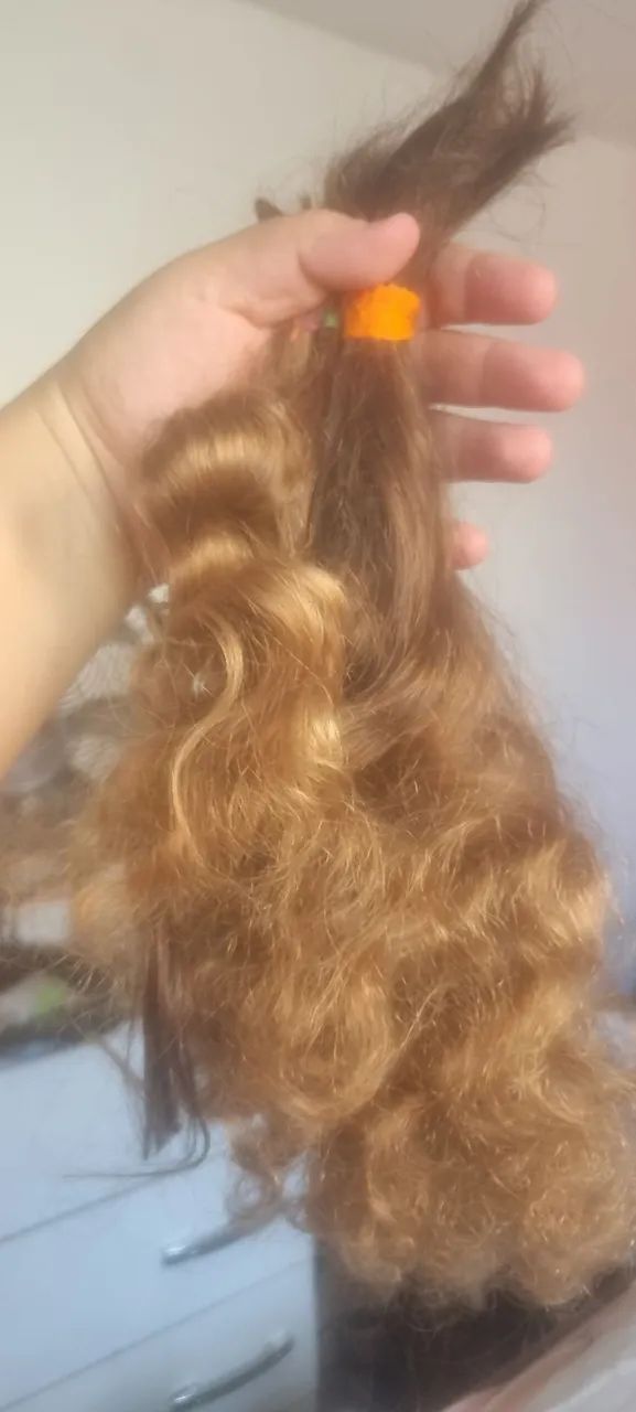 Cabelo natural virgem loiro médio 