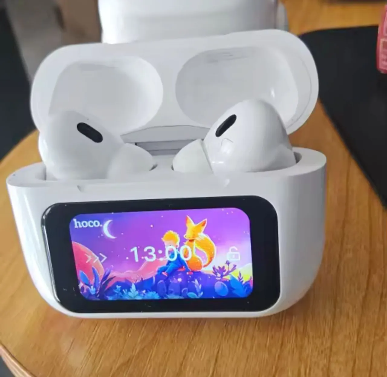 Fone HOCO EW72 Bluetooth 5.4, Cancelamento de ruído, Com Tela Touch.