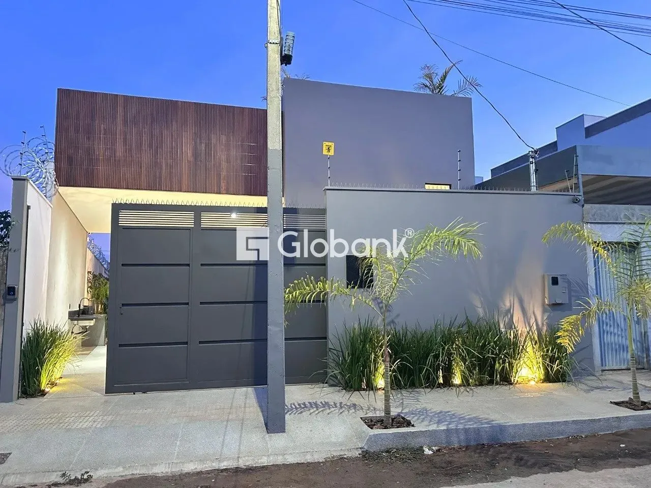 Casa à venda em Residencial Serrano com 160m², 3 Quarto(s), 1 Suíte(s).