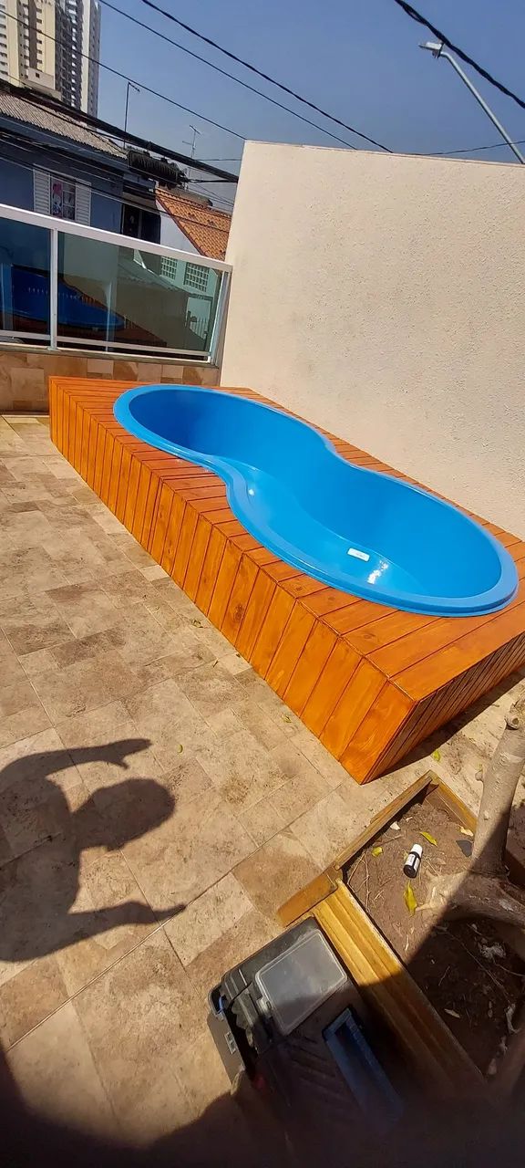 Piscina com deck de madeira feijao mil litros - Foto 2