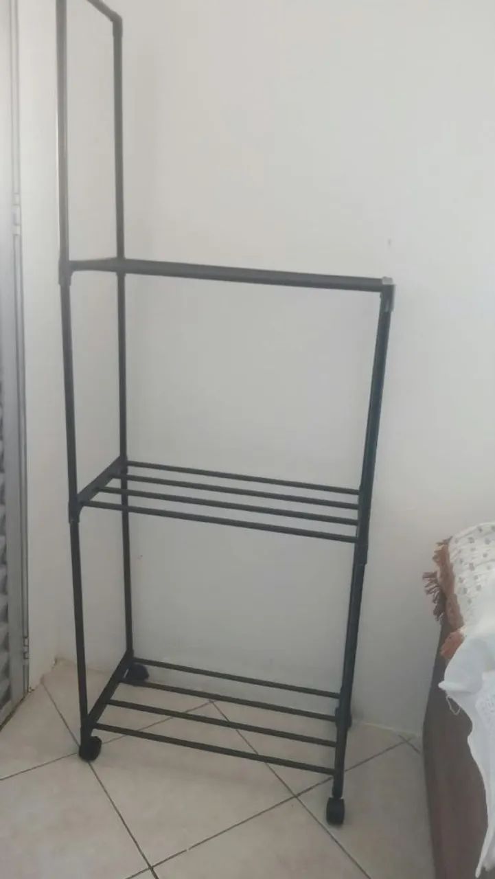 Sapateira modulada materia plástico