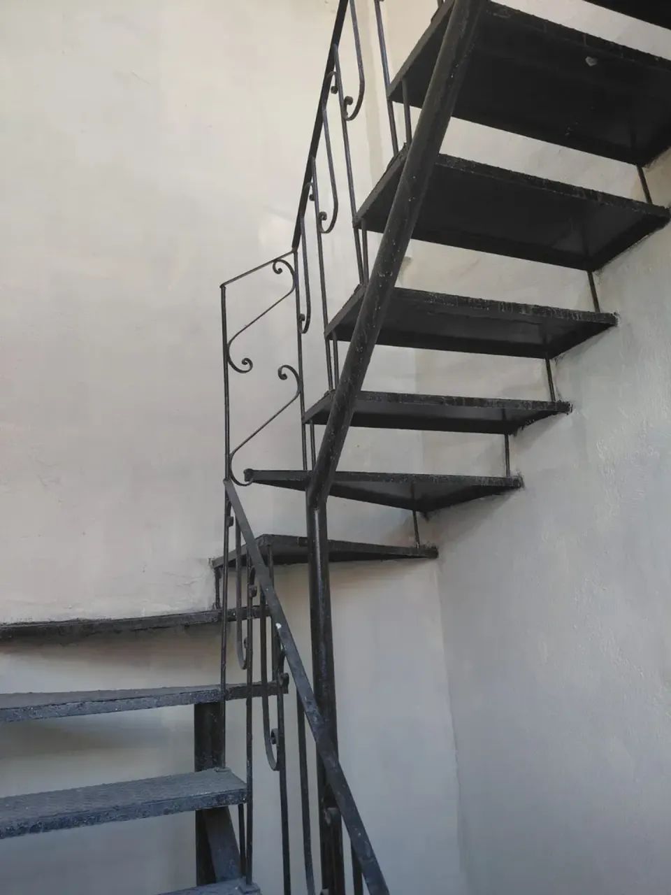 Prédio para venda tem 300 m2 com 04 imóveis em Parangaba - Fortaleza - CE - Foto 3