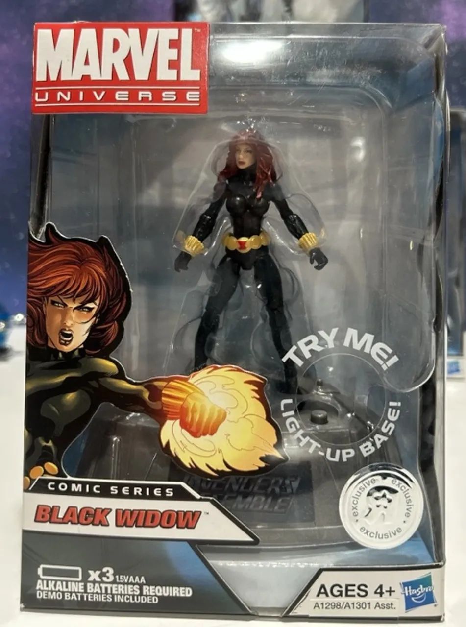 Marvel Universe Comic Series 3.75 - Hasbro - base iluminada - Viúva Negra e Pantera