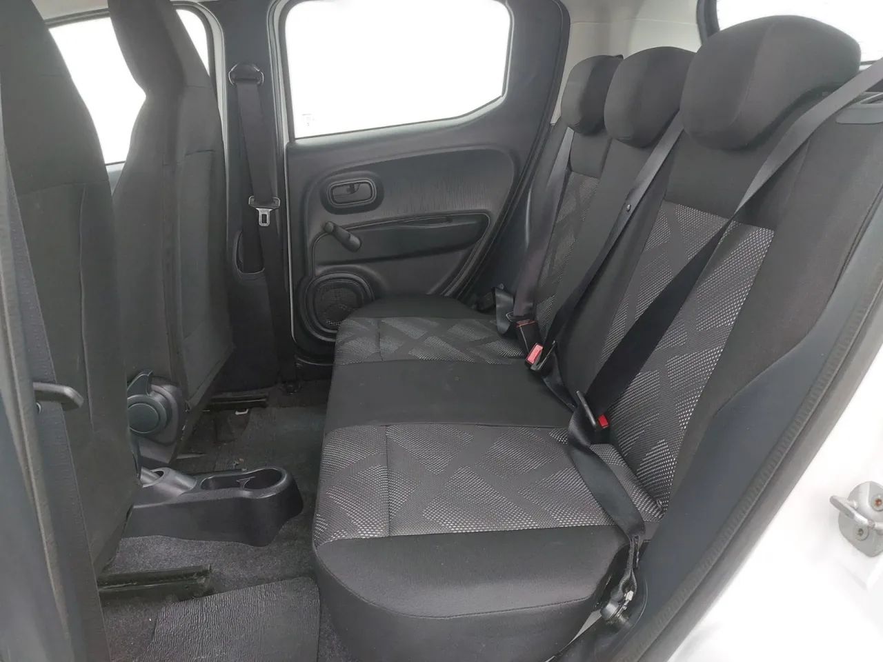 Fiat Mobi LIKE 1.0 Fire Flex 5p., foto 17 de 18