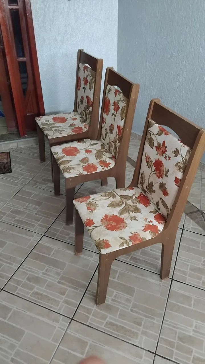 3 cadeiras estampa floral  - Foto 2