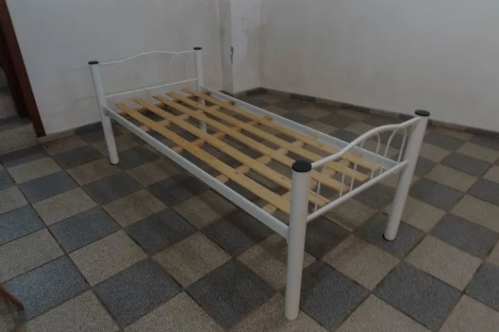Cama de Solteiro Estrutura de Ferro