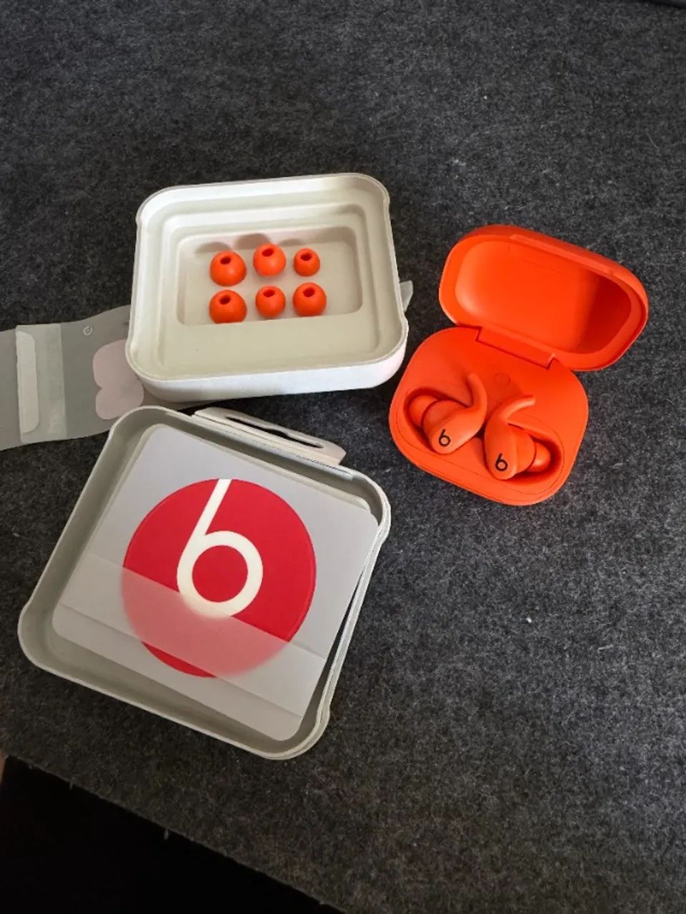 Beats Powerbeats Fit Laranja - Praticamente Novo - Fones de Ouvido