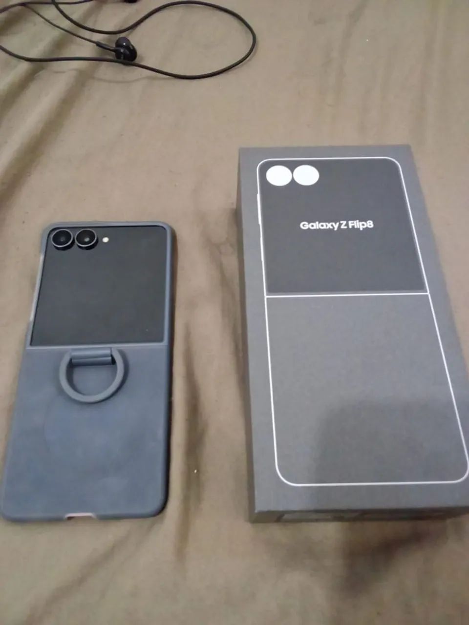 Vendo Celular ZFLIP 8  SAMSUNG  - Foto 3