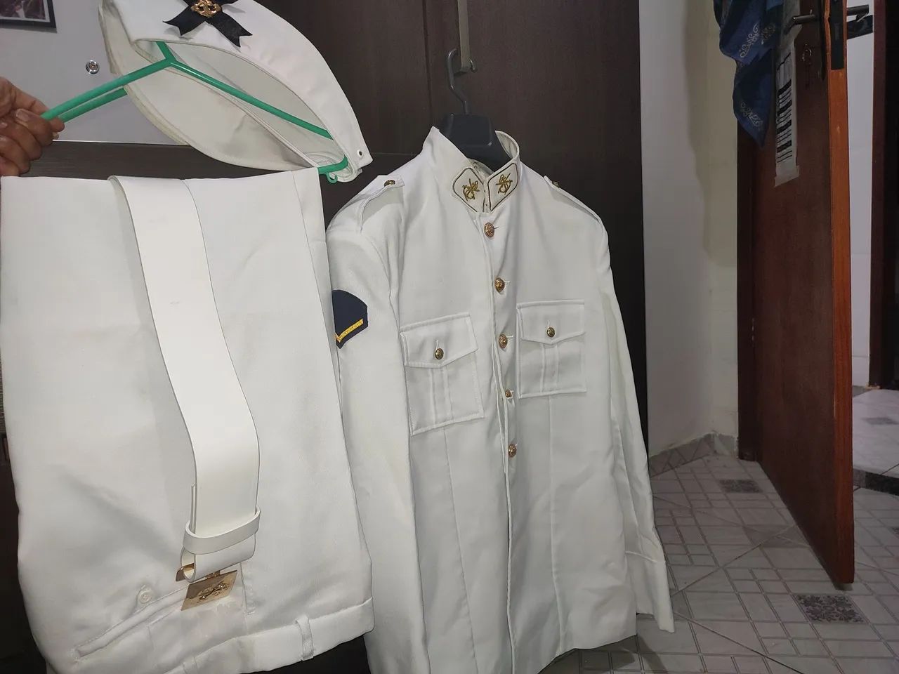 Roupa de formatura branca da Marinha  - Foto 2