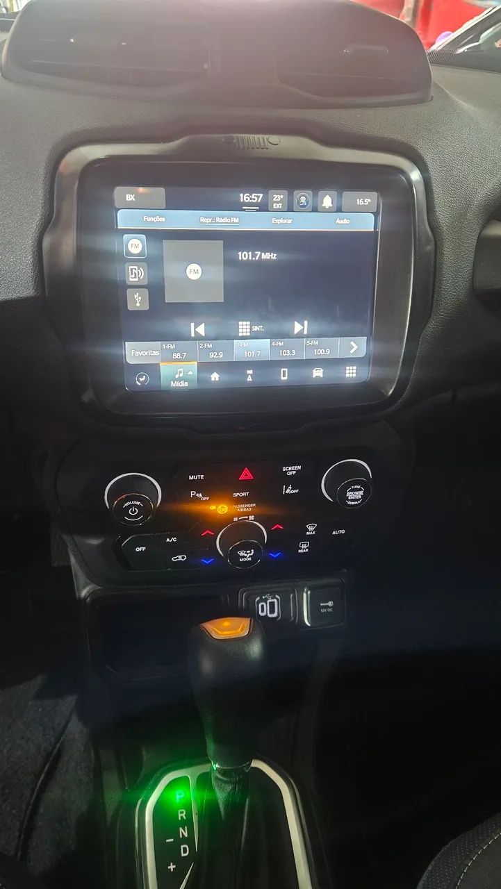 Jeep Renegade Long. T270 1.3 TB 4x2 Flex Aut., foto 15 de 20