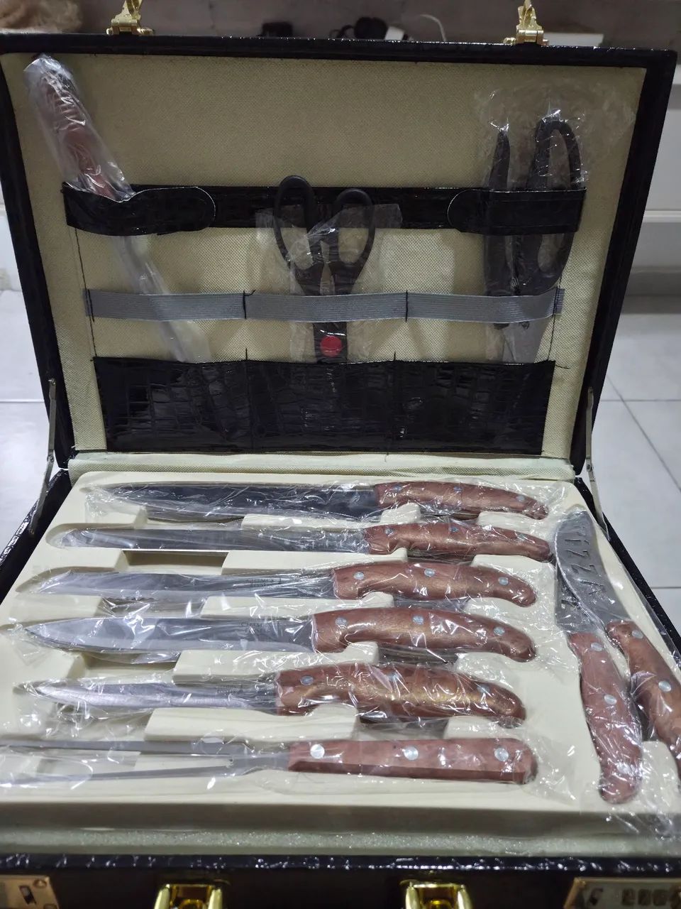 Faqueiro de madeira pura