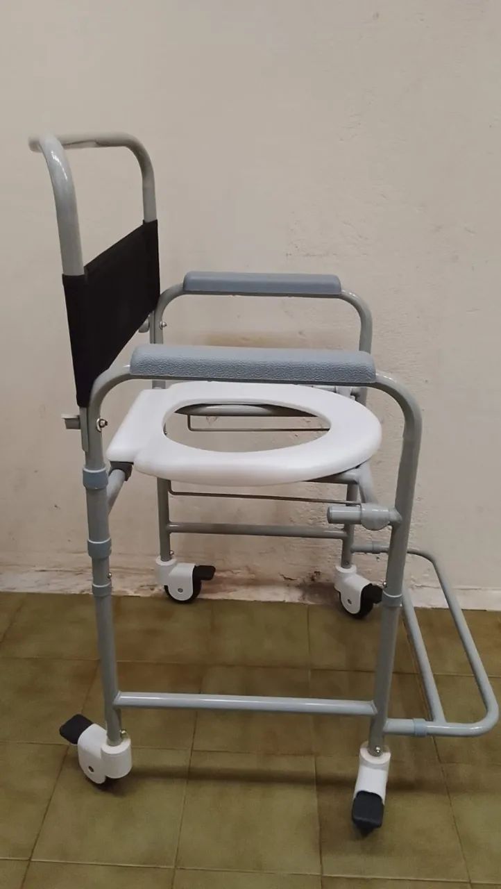 Cadeira De Banho  - Foto 2