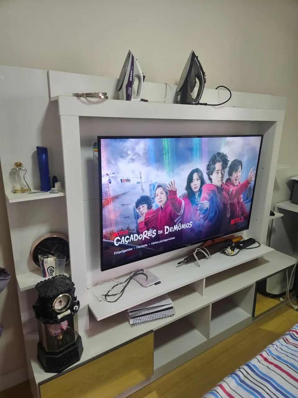 Estante TV Berlim 65 polegadas com vidro 213cm - Foto 2