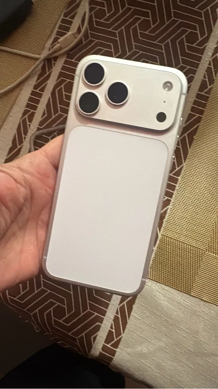 iPhone 17 pro Max  - Foto 2