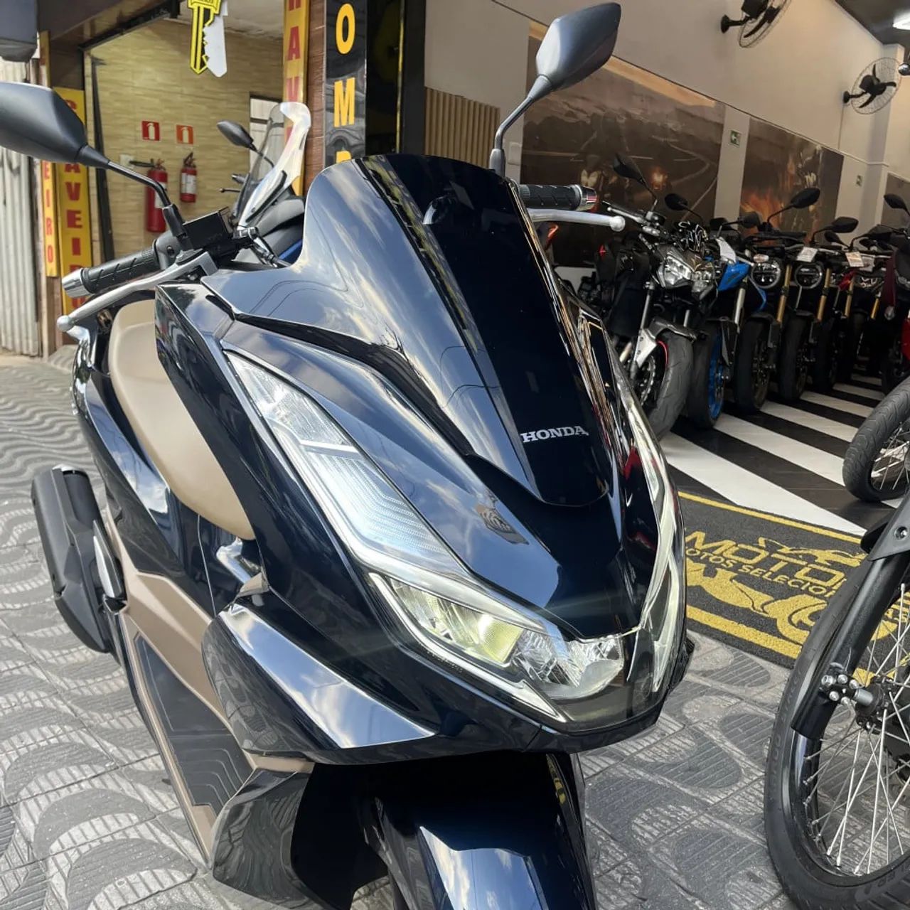 HONDA PCX 160 DLX - Foto 2