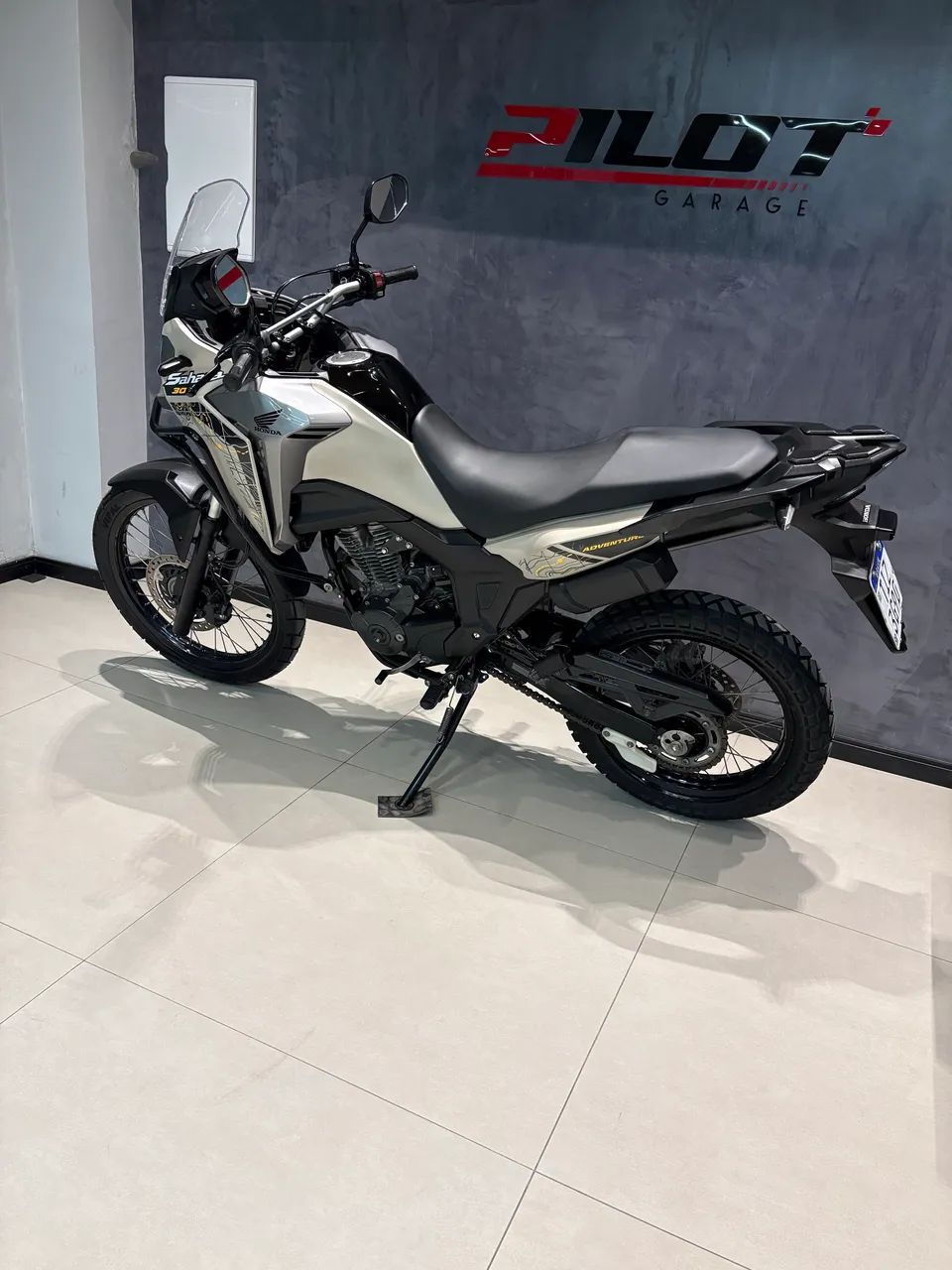 Honda Sahara ADV 2024 - Foto 5