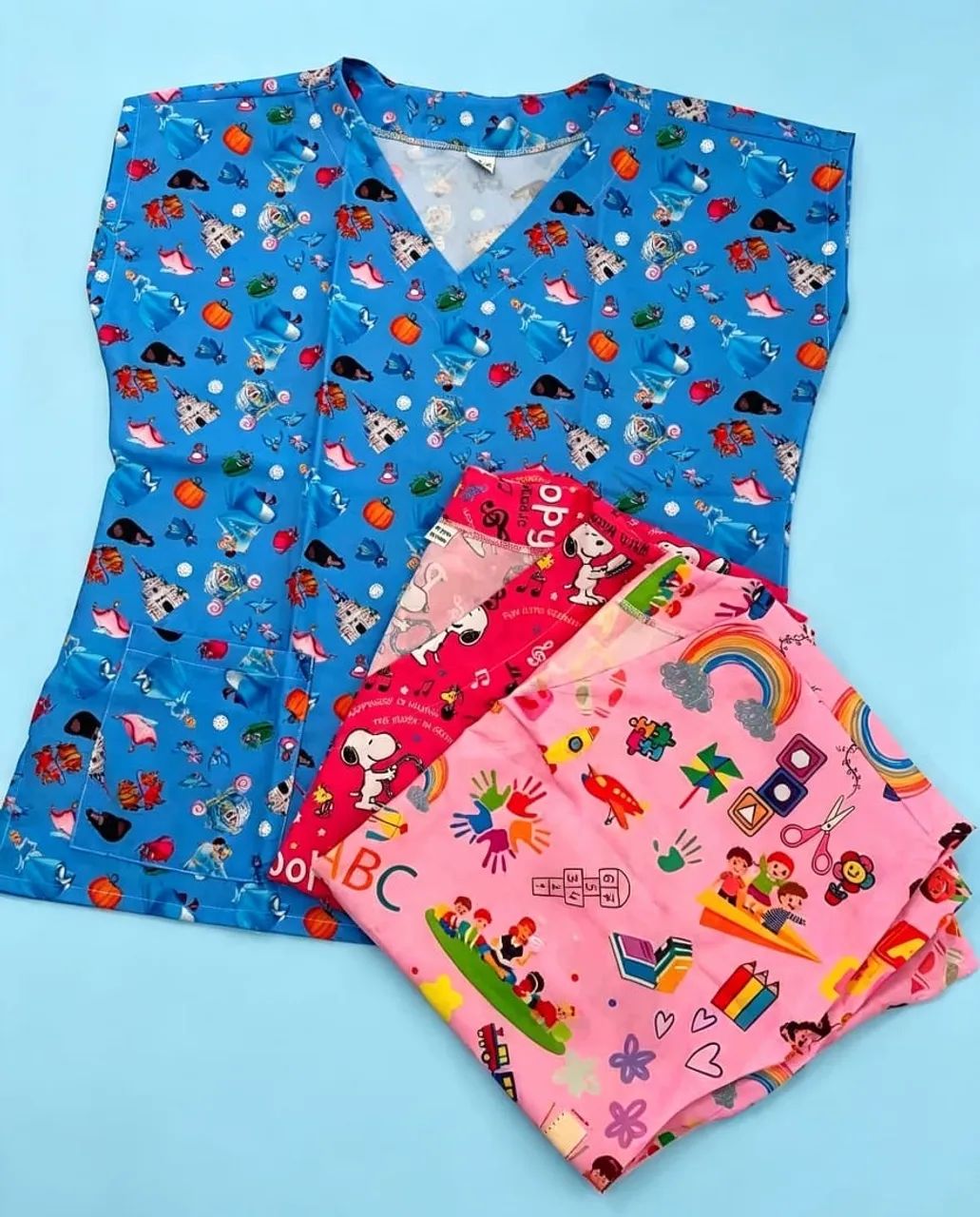 Scrub e bata personalizada  - Foto 4