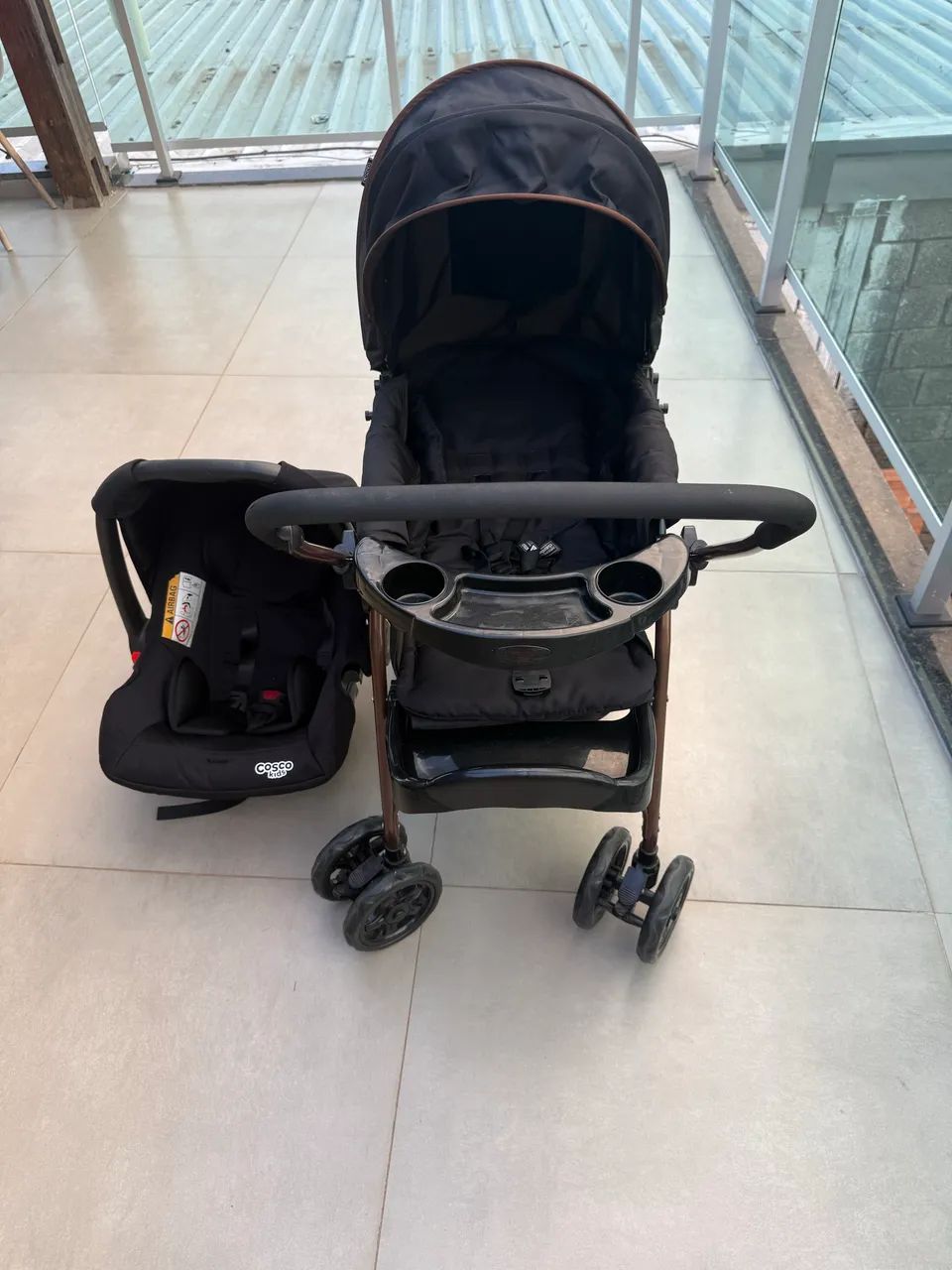 Vendo carrinho e bebê conforto  - Foto 4