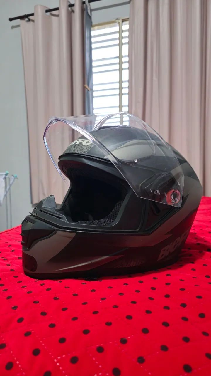 Capacete Bieffe tam 60 - Foto 2