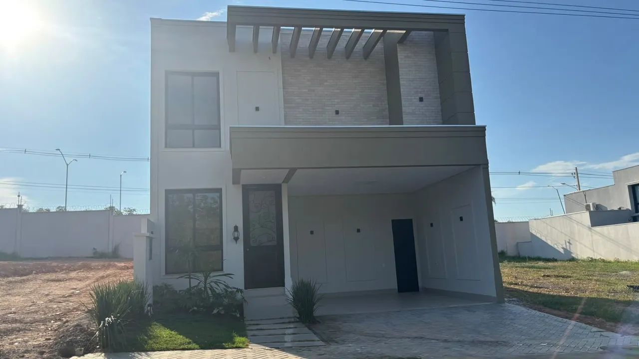 Sobrado com 4 suites no Florais Safiras