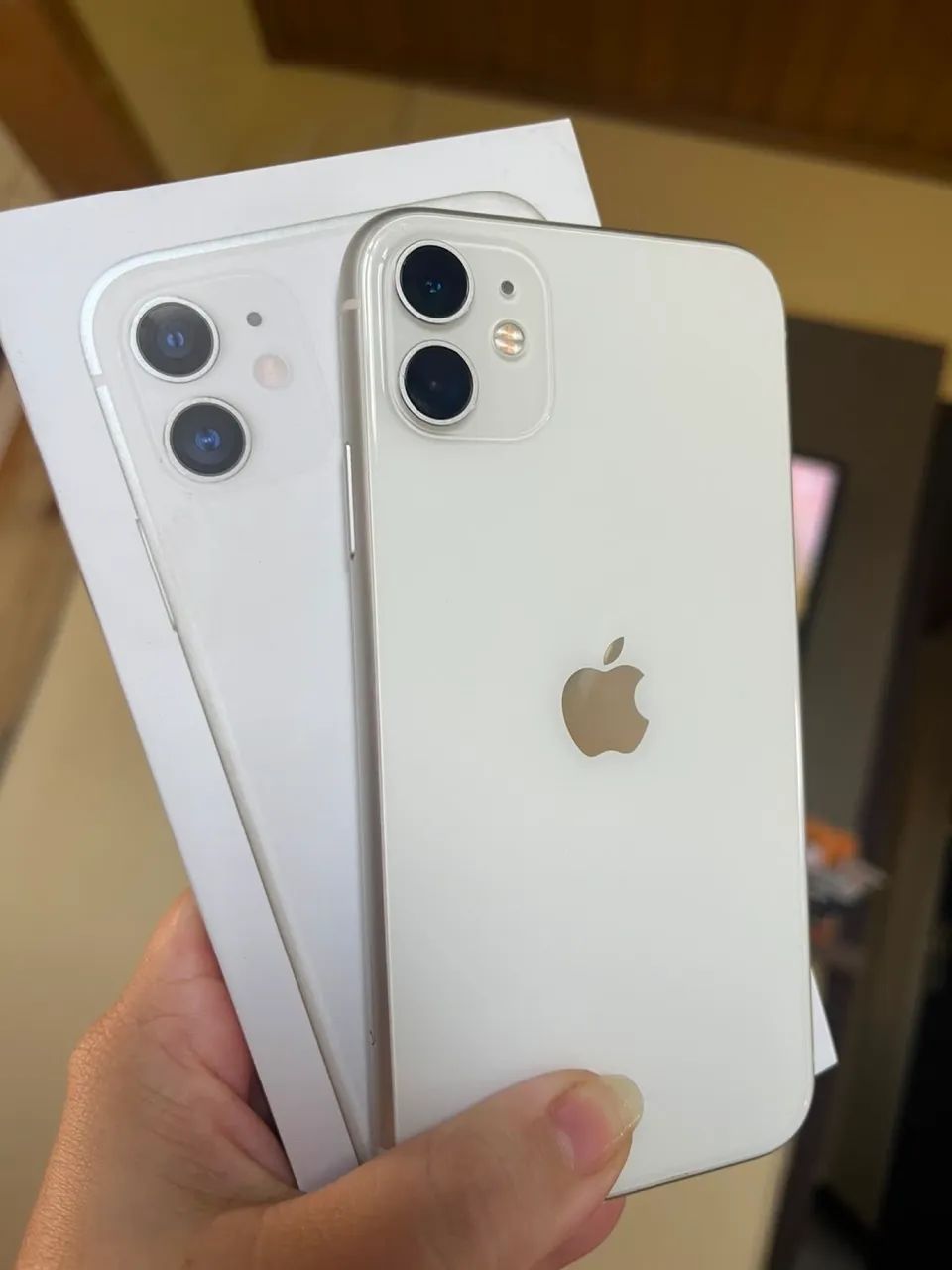 Vendo ou troco lindo iPhone 11  - Foto 4