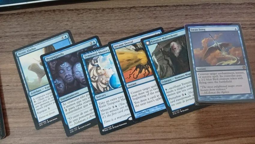 Coelção de magic - 100 cartas  - Foto 3