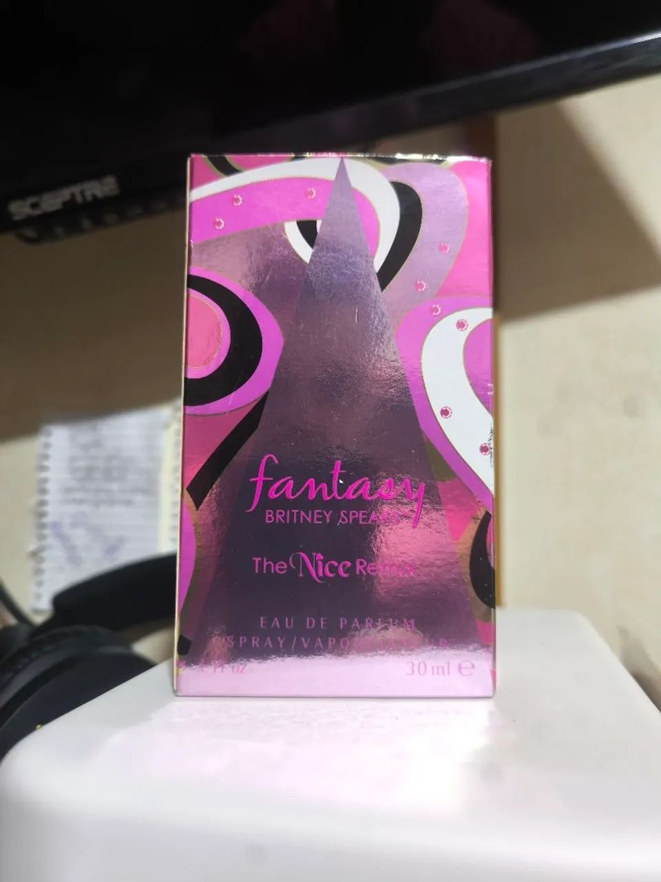 Fantasy Nice Remix perfume Britney Spears - Foto 5