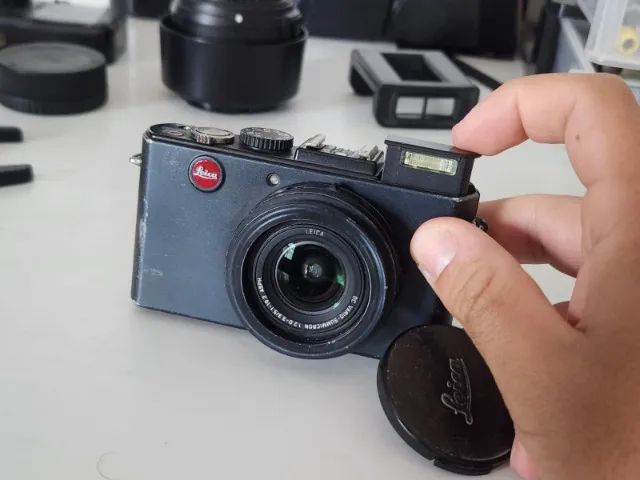 LEICA D LUX 5 | CLÁSSICA, VERSÁTIL E CHEIA DE ESTILO - Câmeras e
