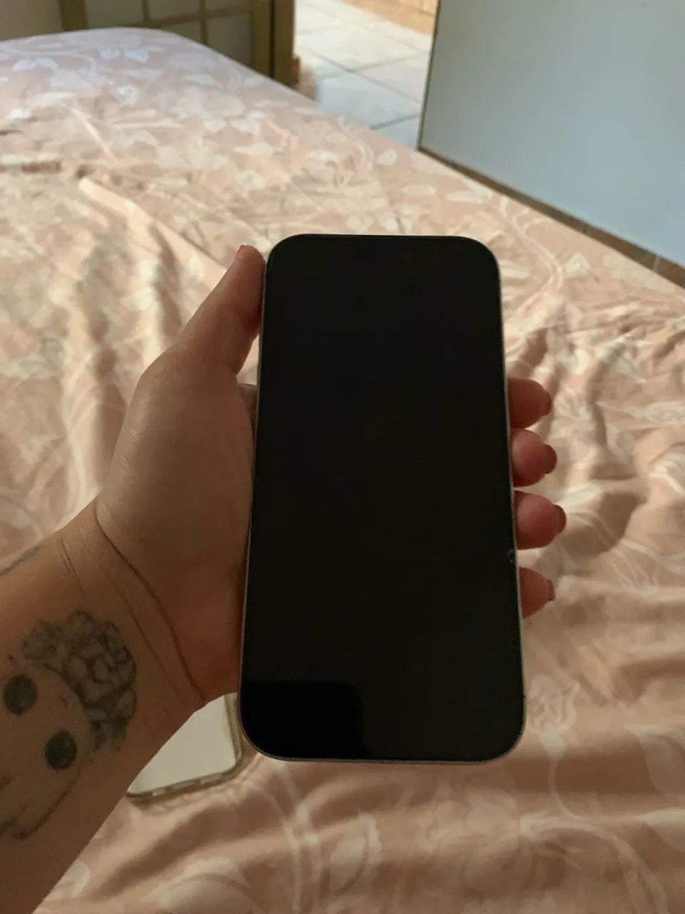 Iphone 16 Pro - Foto 3