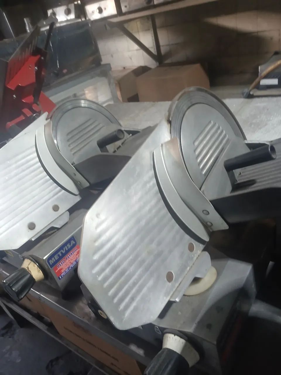 Cortador de frios. Moedor de carne e cilindro