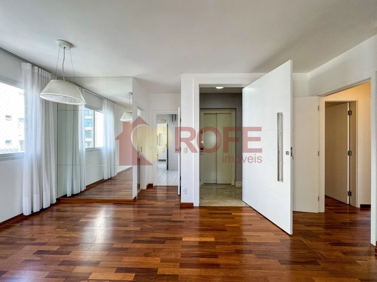 Apartamento para locação em Moema, oportunidade de pagar bem e morar bem!