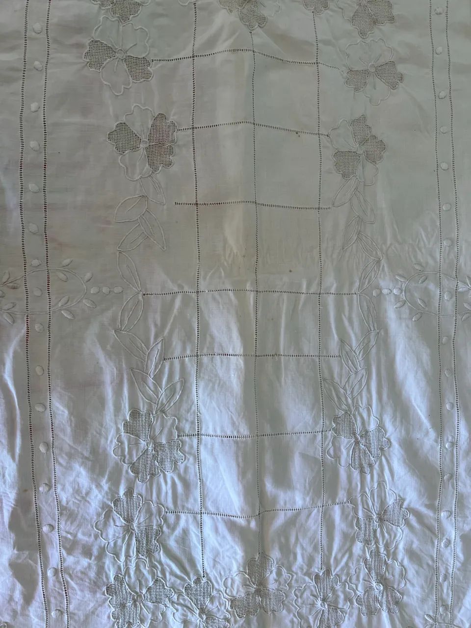 Toália de mesa bordada - Foto 3