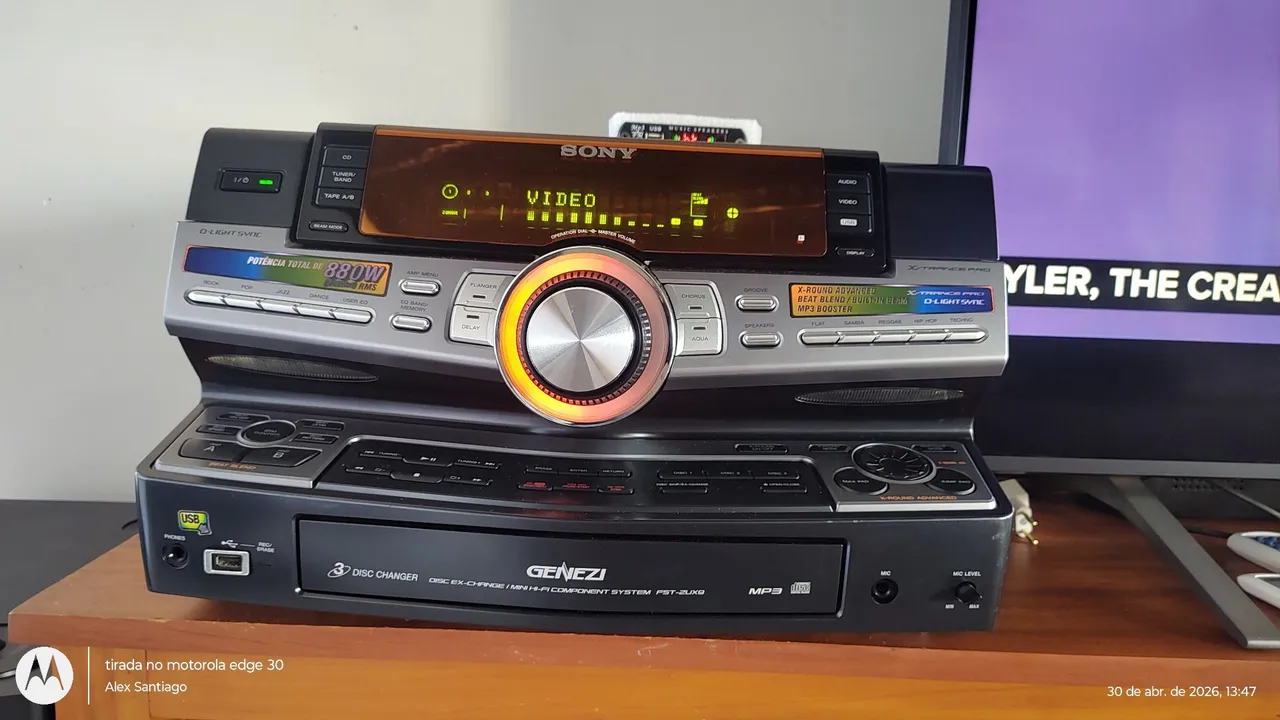 Mini system Sony genezy Zux 9 - Aparelhos de Som - Capela Velha