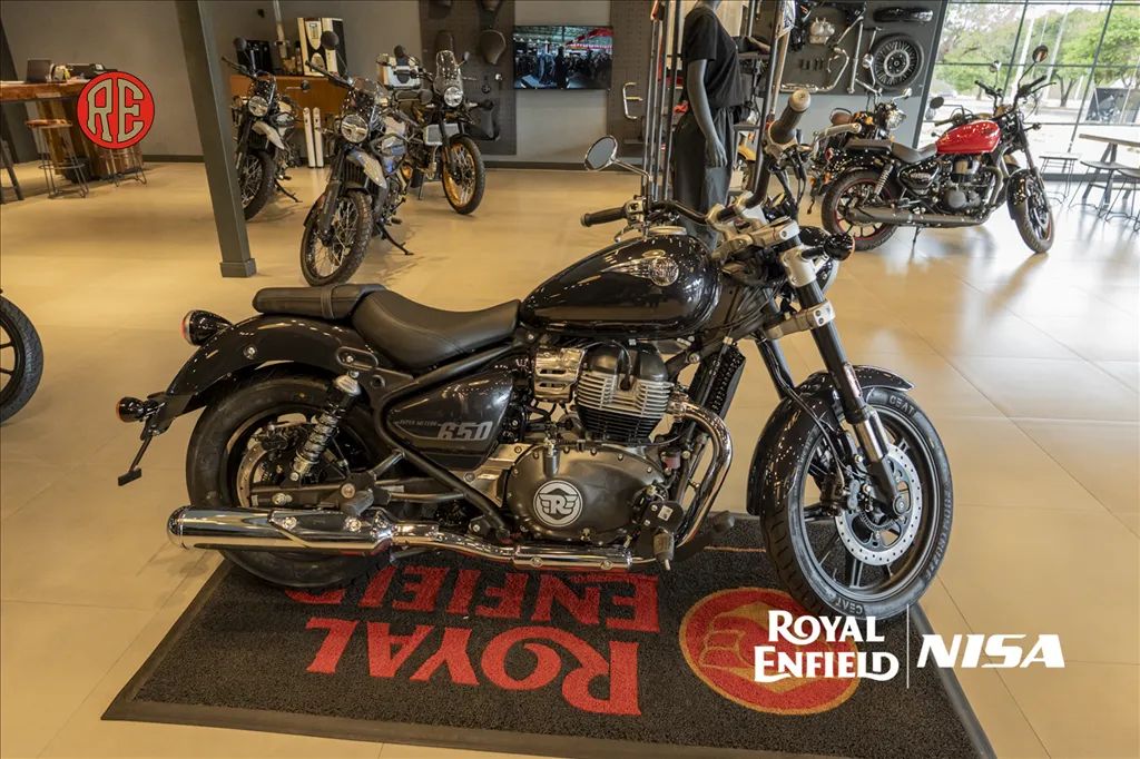 ROYAL ENFIELD METEOR 650 ASTRAL - Foto 4