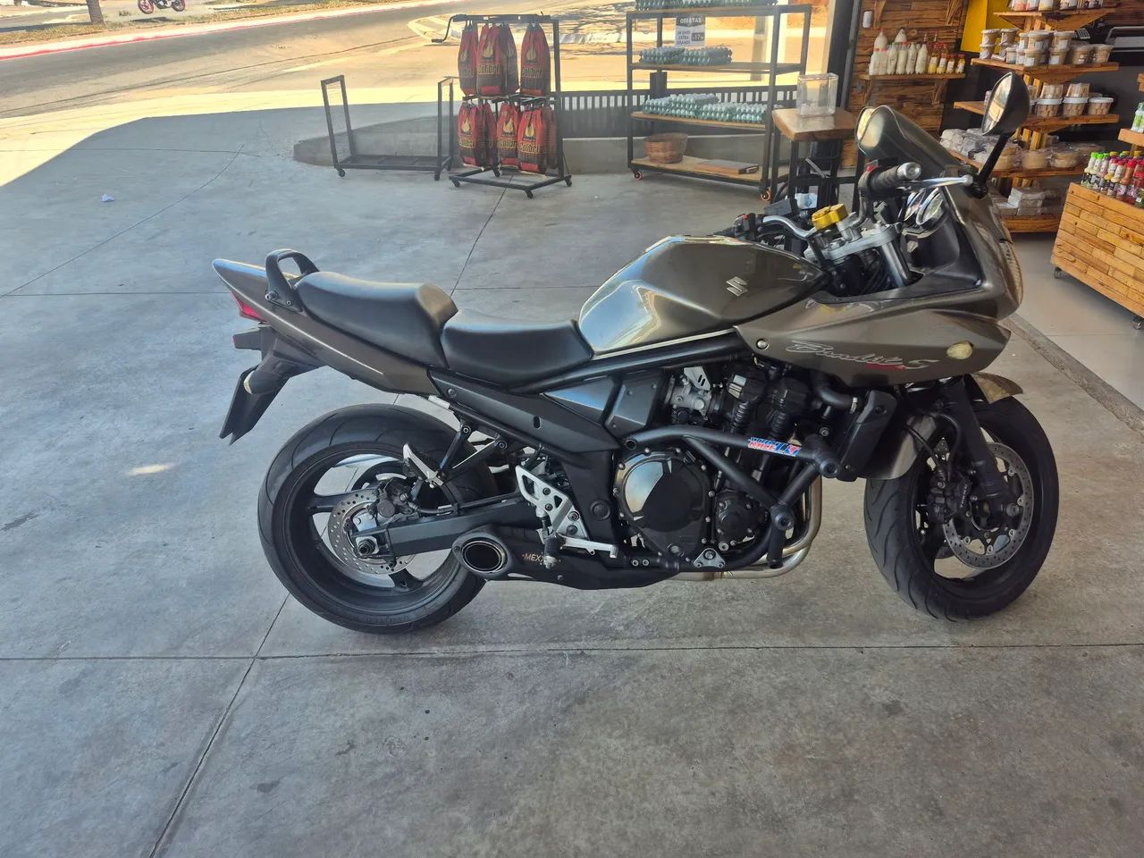 Moto bem conservada  - Foto 2