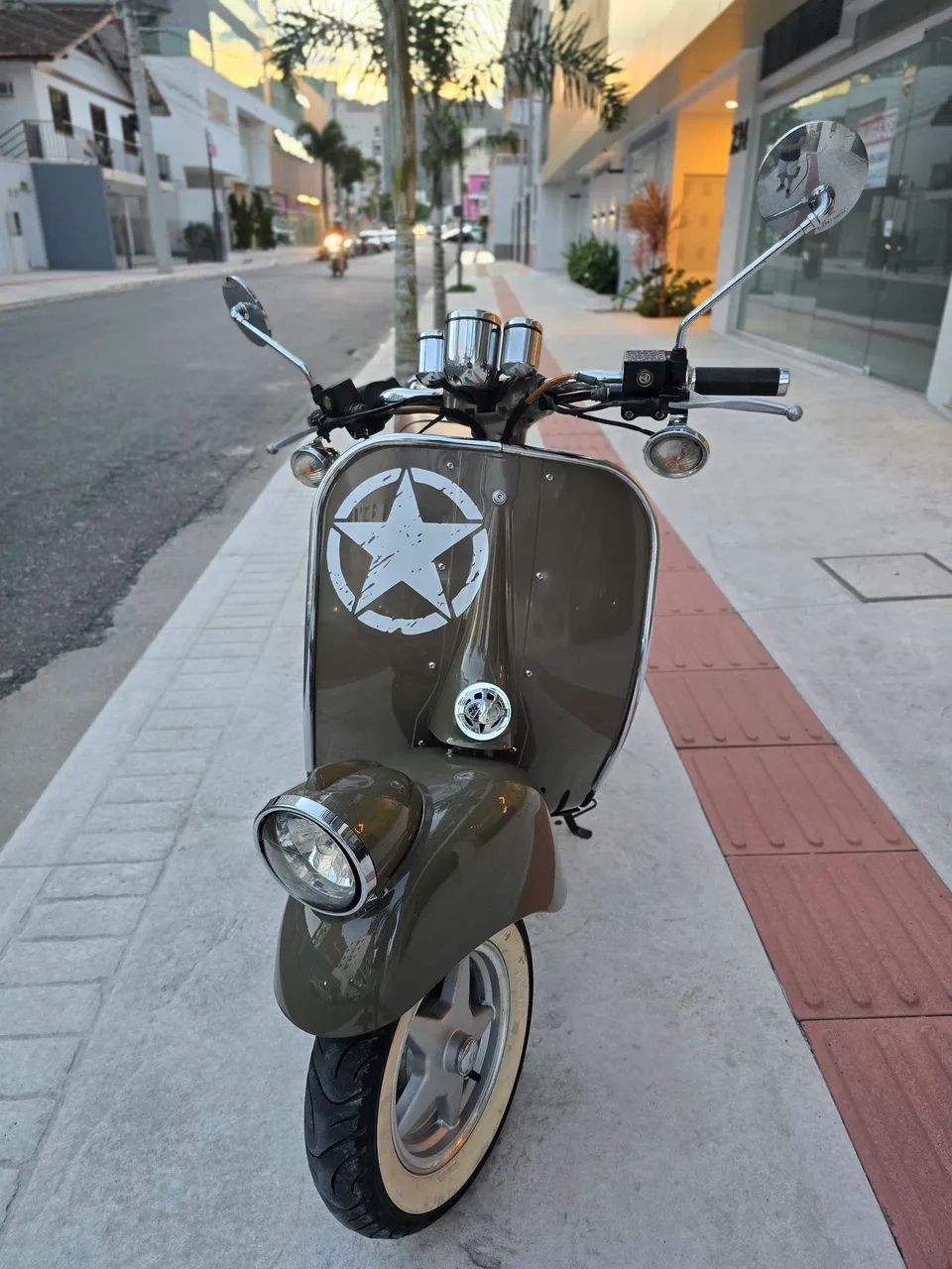Moto Lambreta Motorino 150cc 2016 - Apenas 4.000 km - Estilo Retrô Impecável - Foto 3