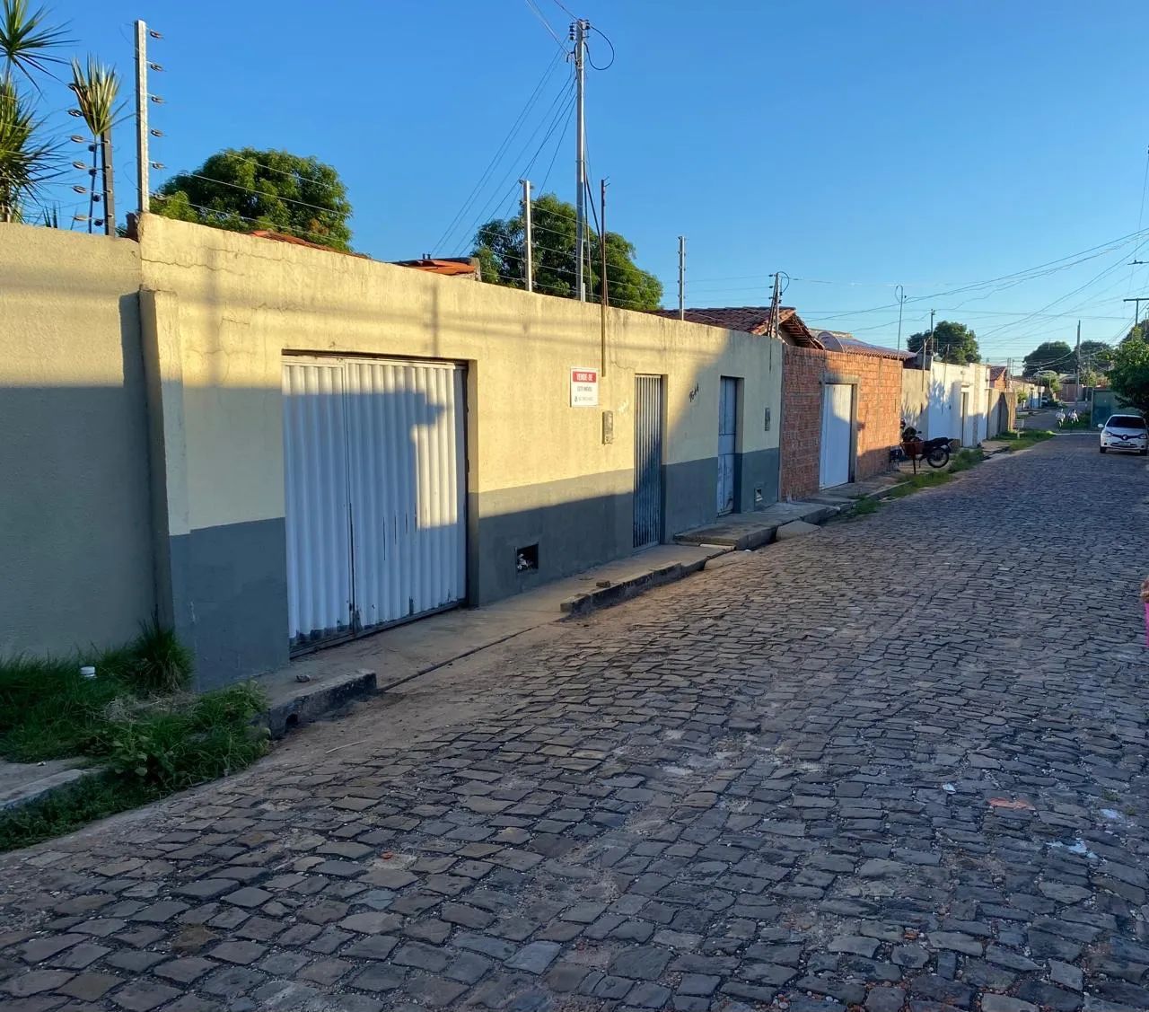 2 Kitnets à Venda com Garagem| Zona Leste