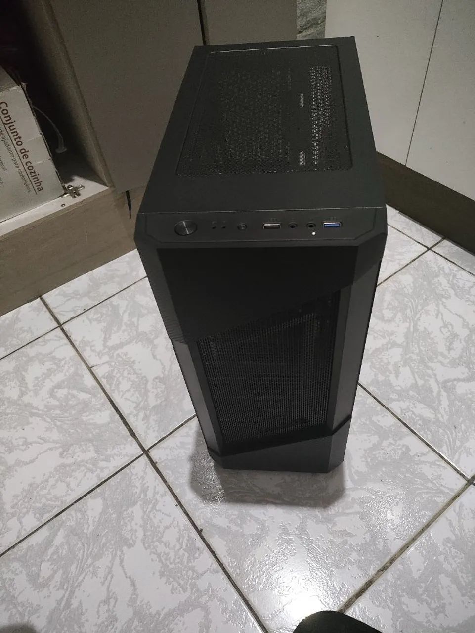 Gabinete Gamer Tipo Torre  - Foto 2
