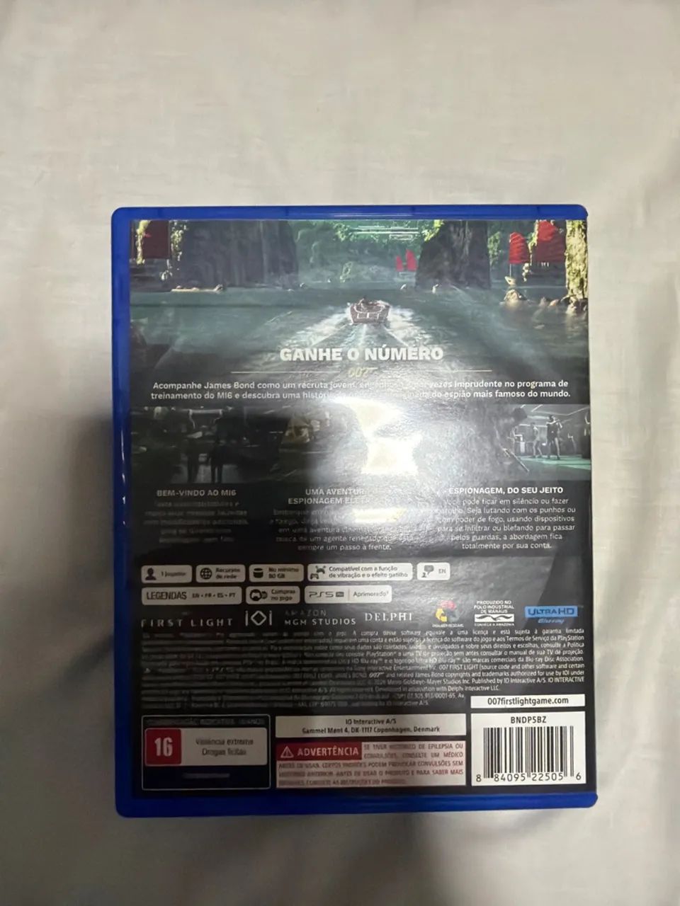 007 FIRST LIGHT PS5 - Foto 2