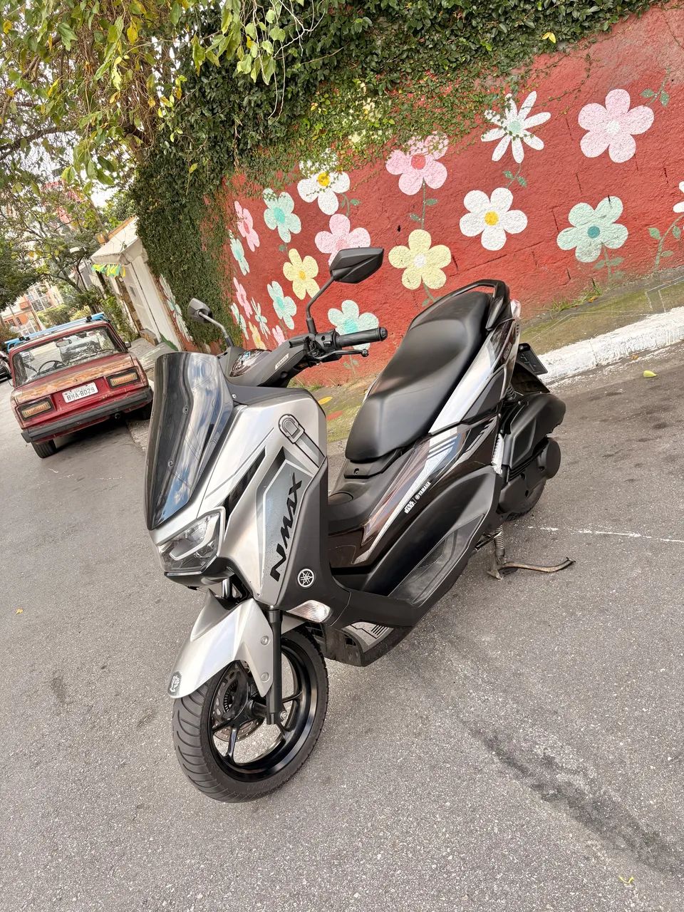 Nmax 2023 Star Wars baixo km  - Foto 2