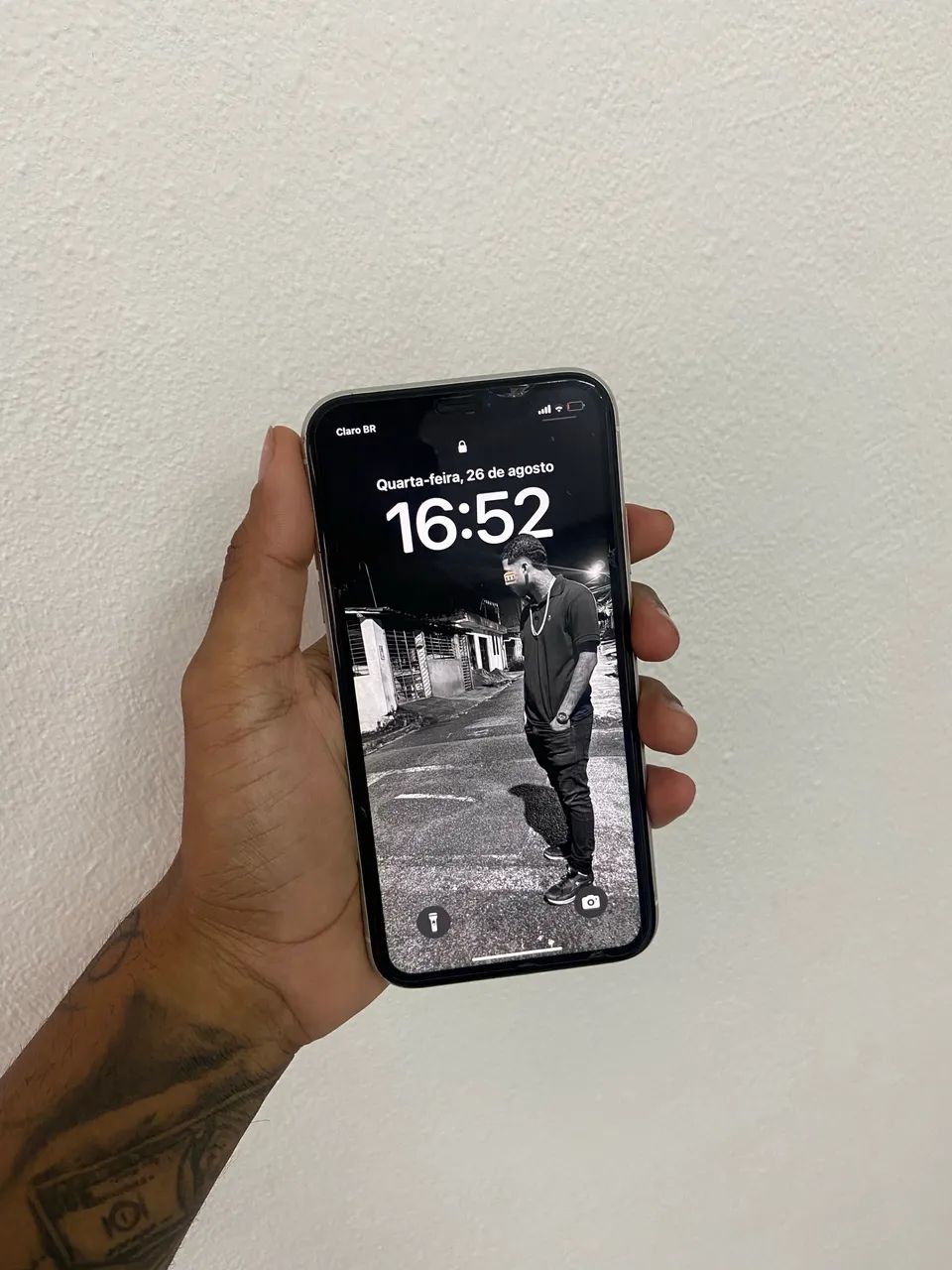 IPHONE XR 64GB