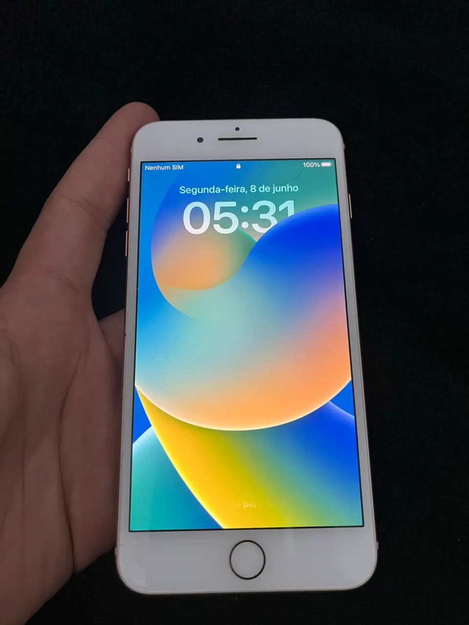 iPhone 8 Plus